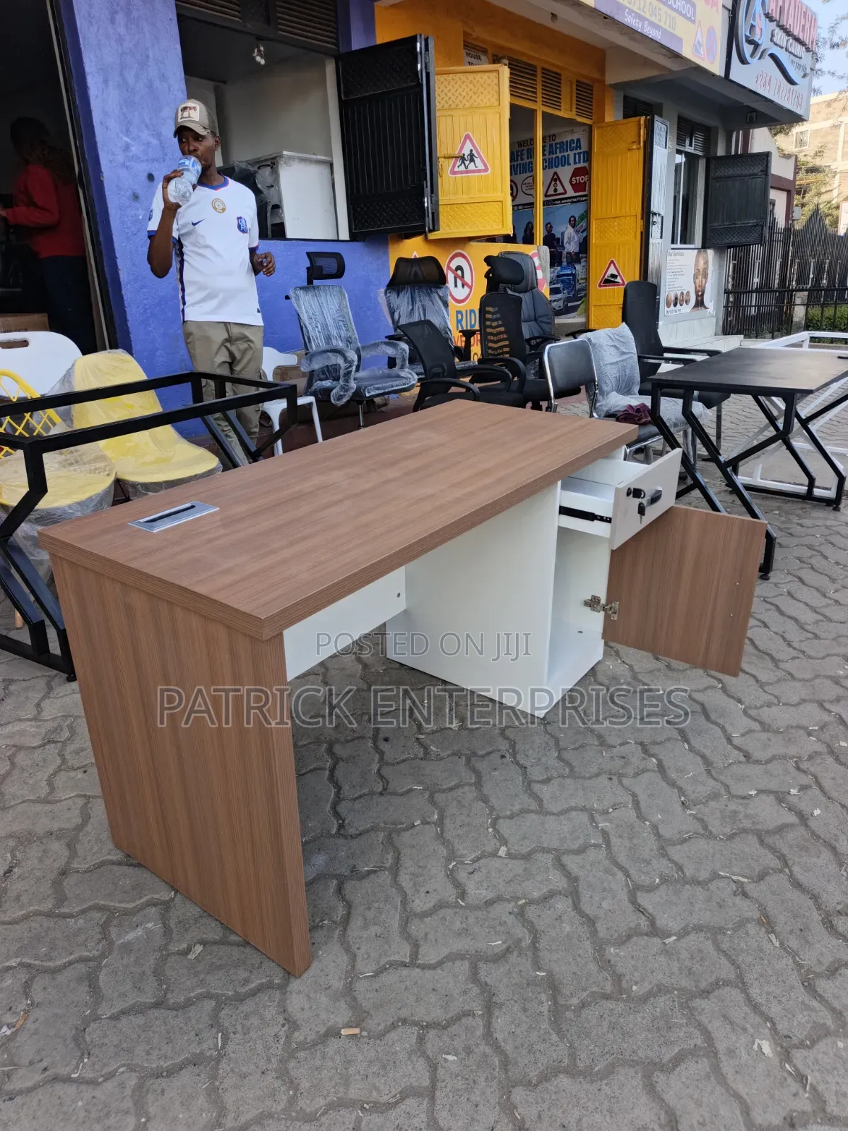 1.4 MTRS Wooden Executive Imported Office Desk