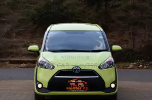 Toyota Sienta 1.5 Hybrid FWD (6-seater) 2019