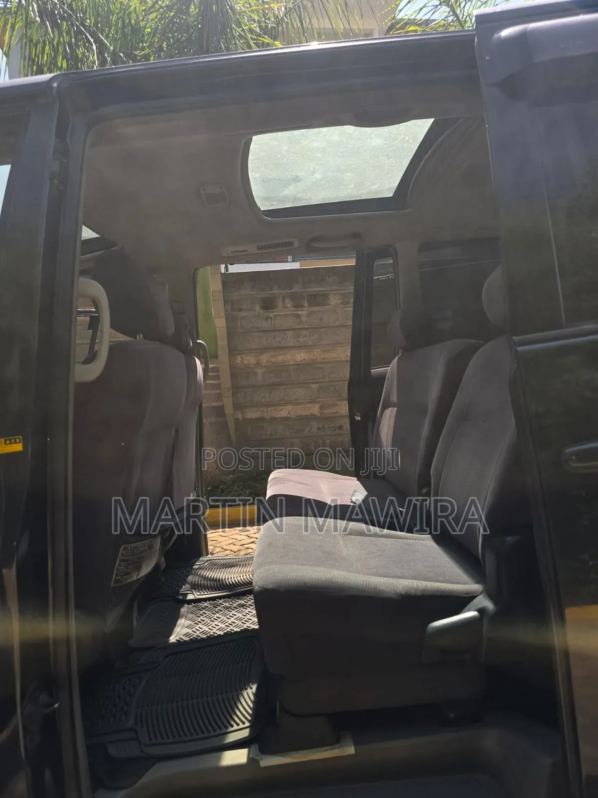 Toyota Noah 2003 Gray