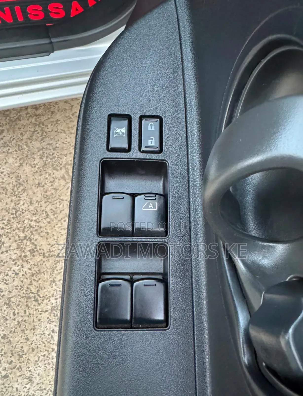 Nissan March 2016 Silver