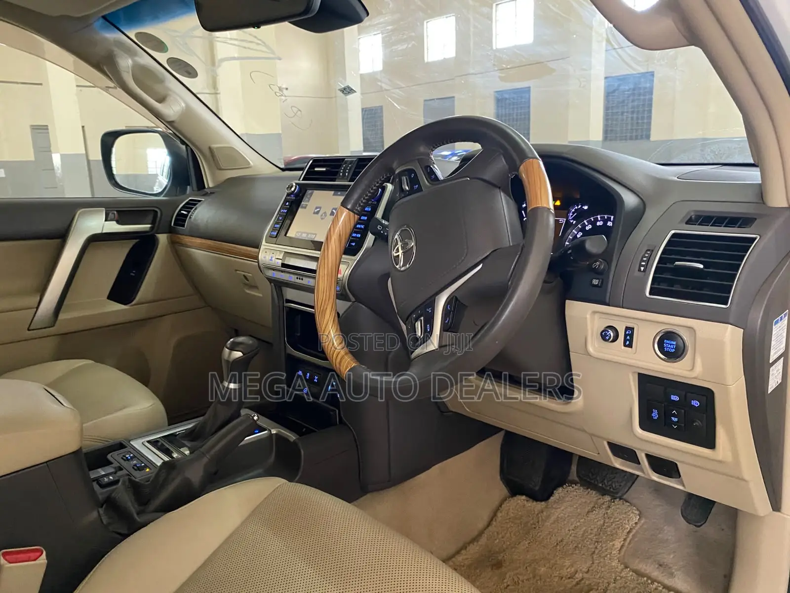 Toyota Land Cruiser Prado 2.8 2019 White