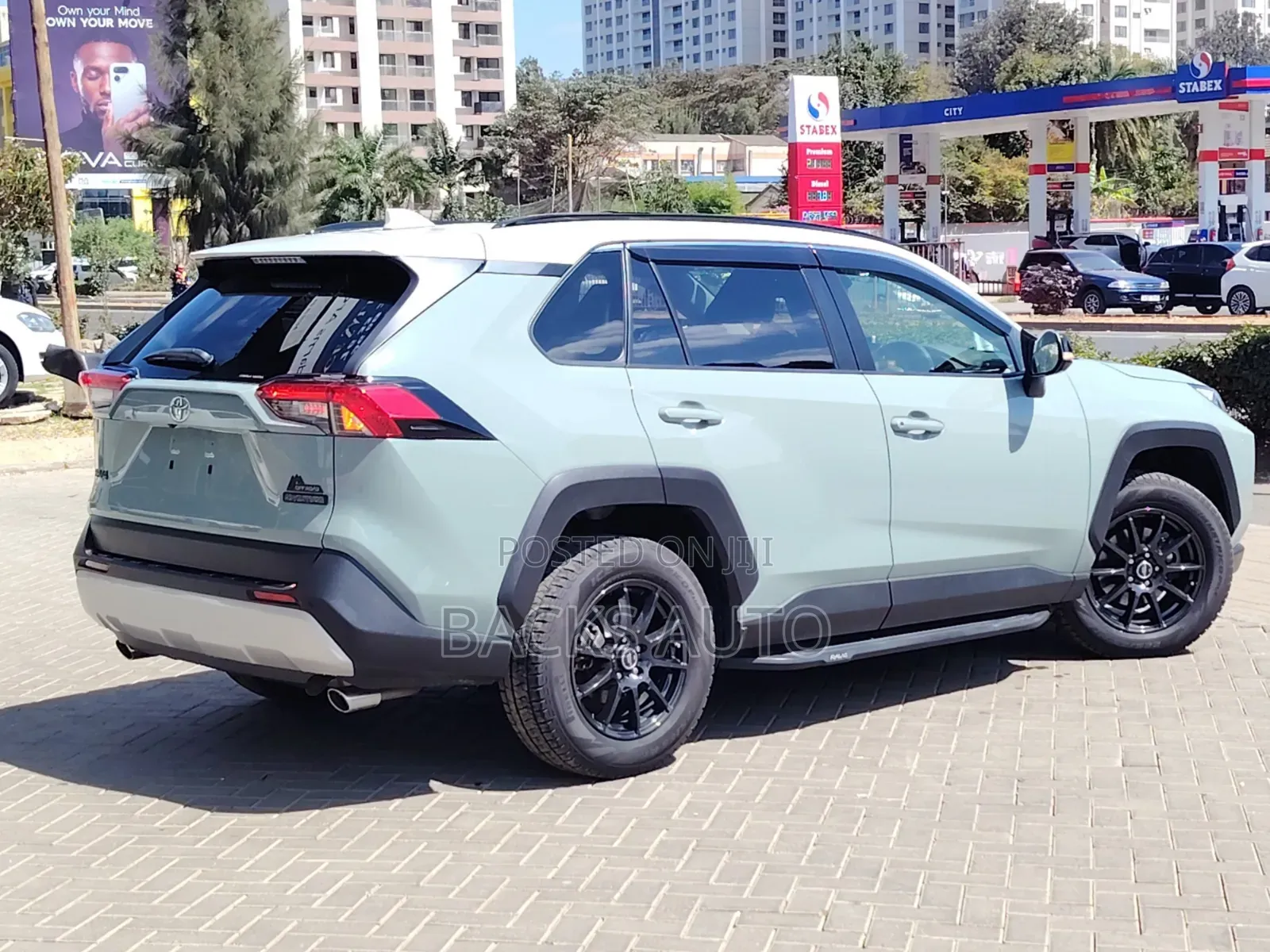 Toyota RAV4 2021