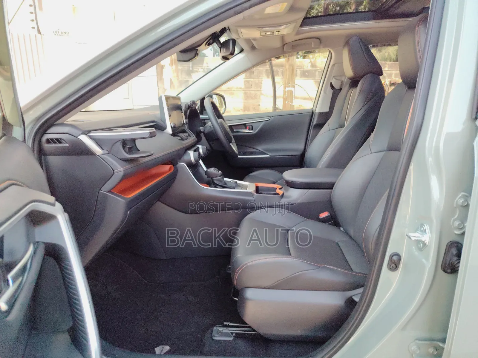 Toyota RAV4 2021