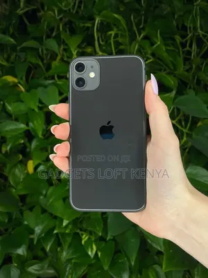 New Apple iPhone 11 128 GB Black