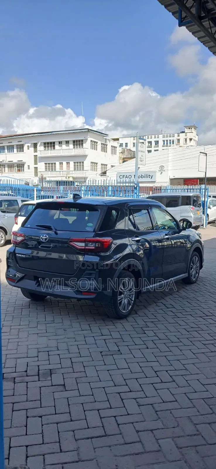 Toyota Raize 2020 Black