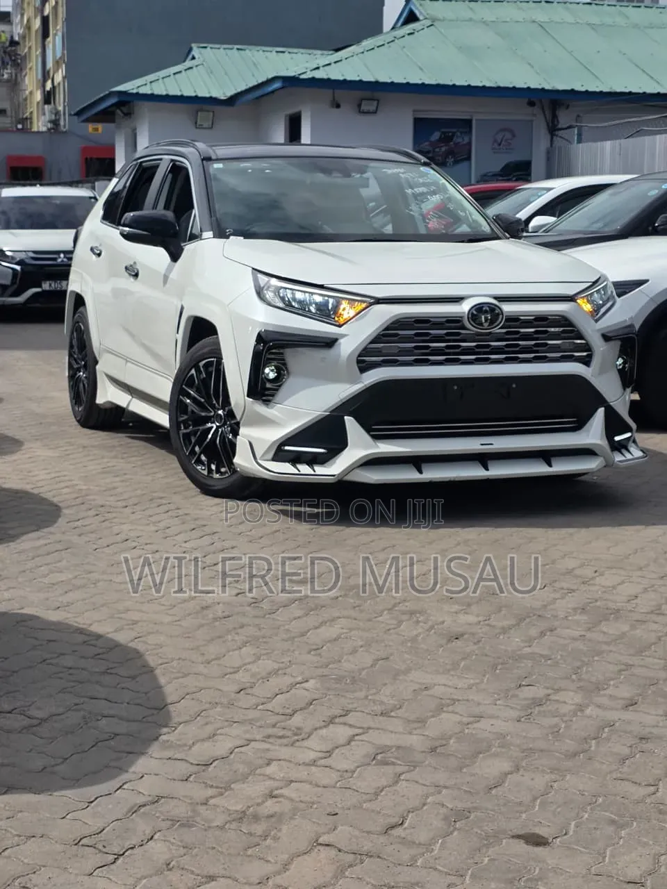 Toyota RAV4 2020 Silver