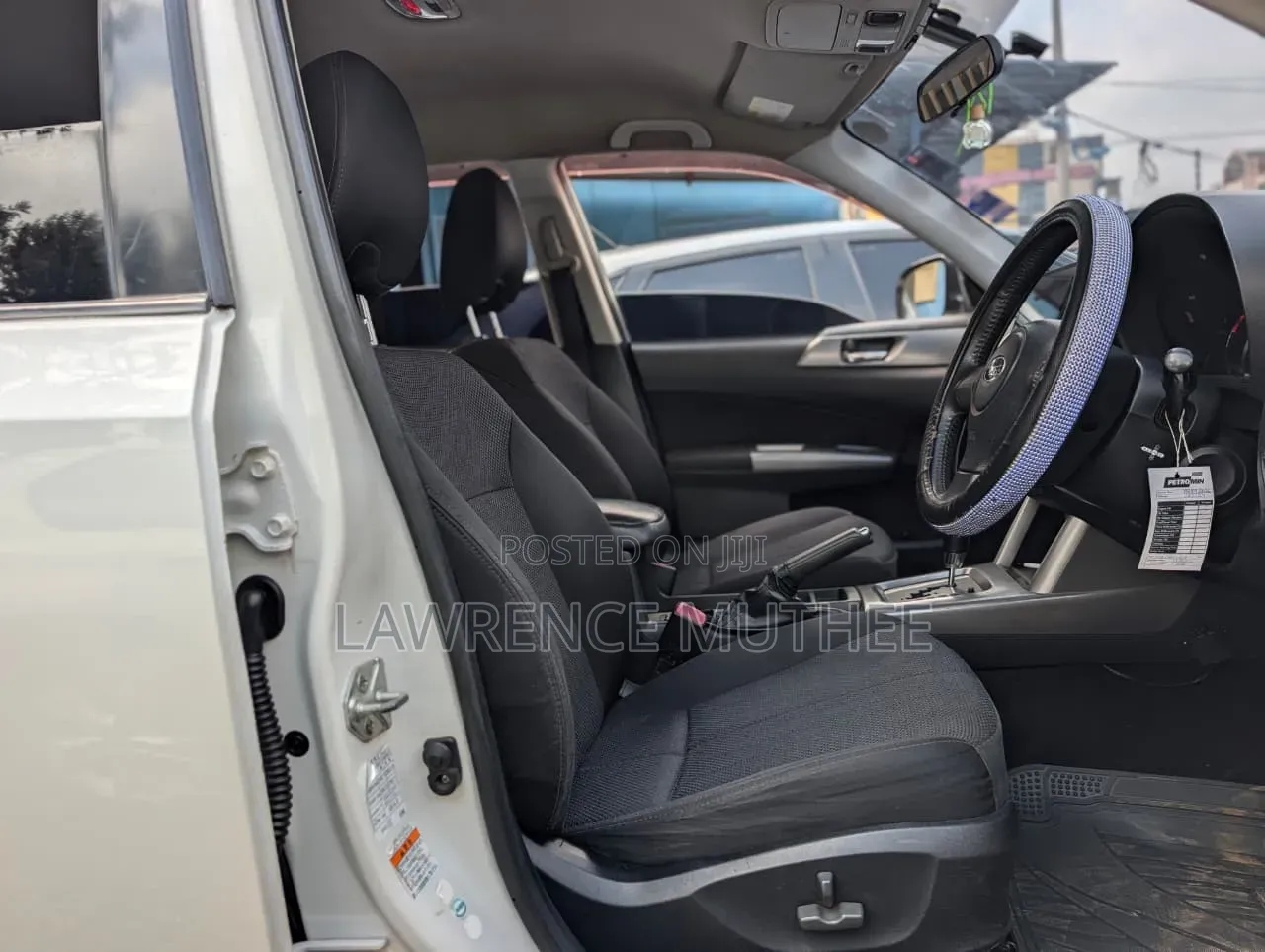 Subaru Forester 2010 Pearl