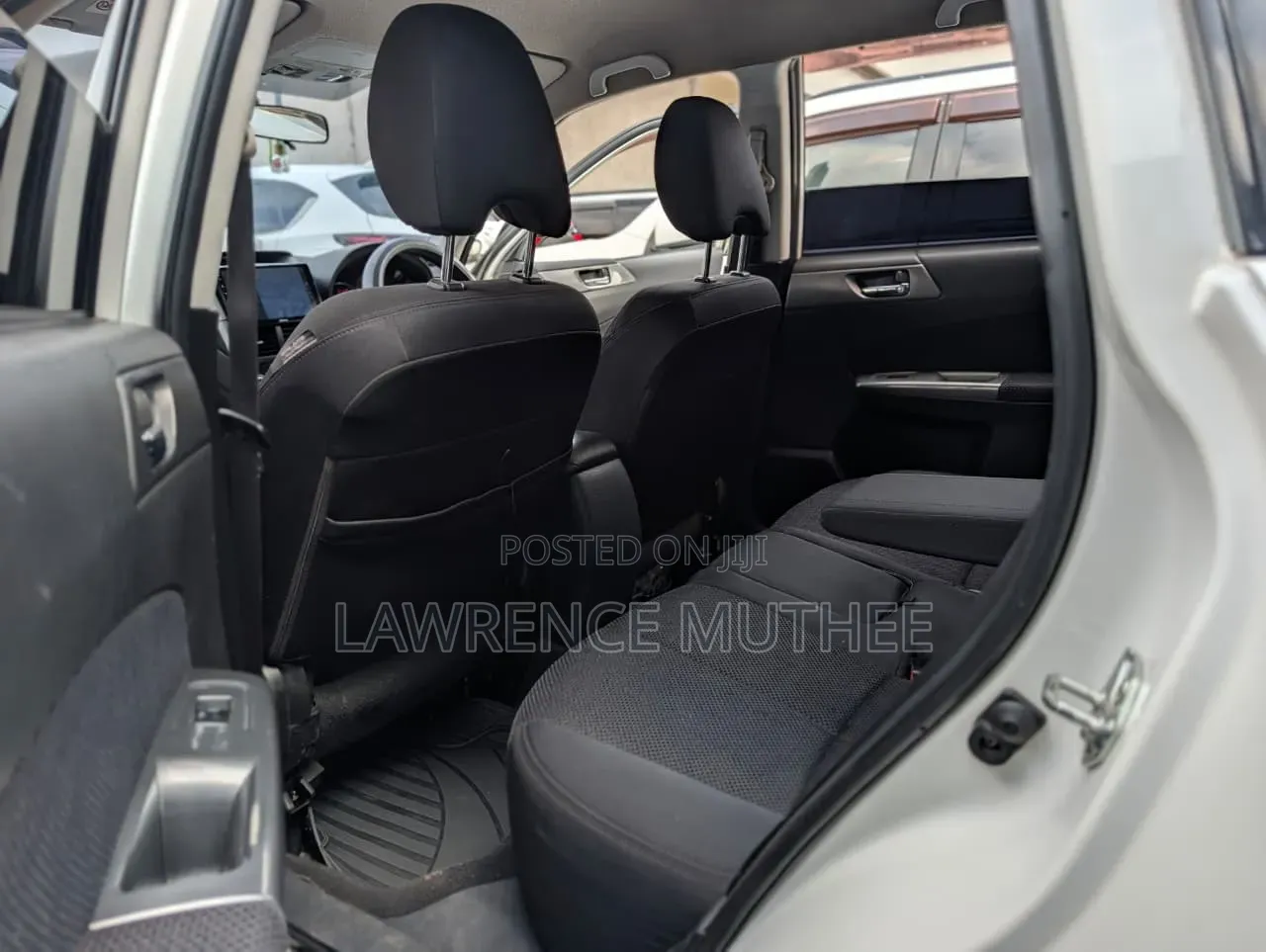 Subaru Forester 2010 Pearl