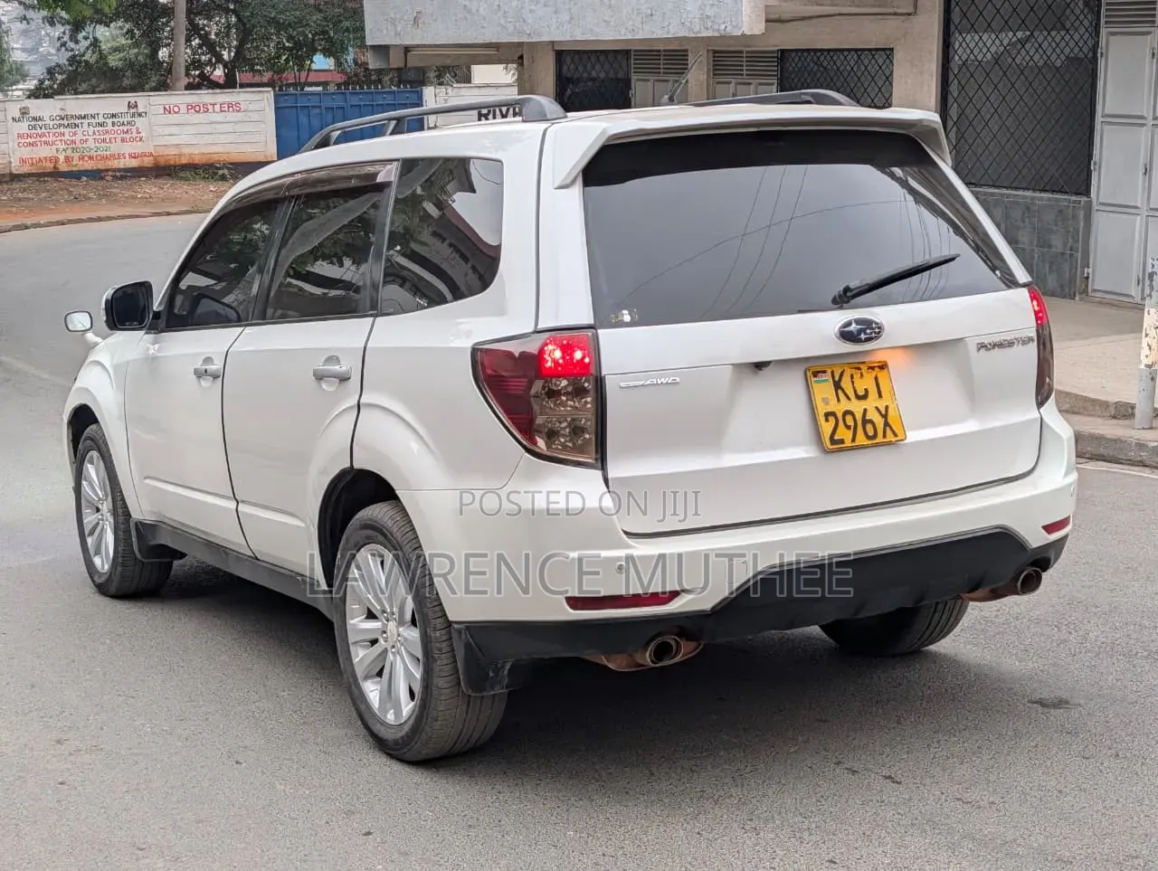 Subaru Forester 2010 Pearl