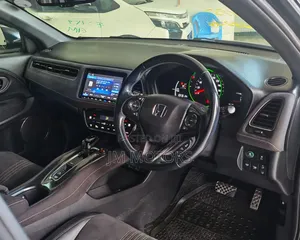Honda Vezel 2020 Matt Black