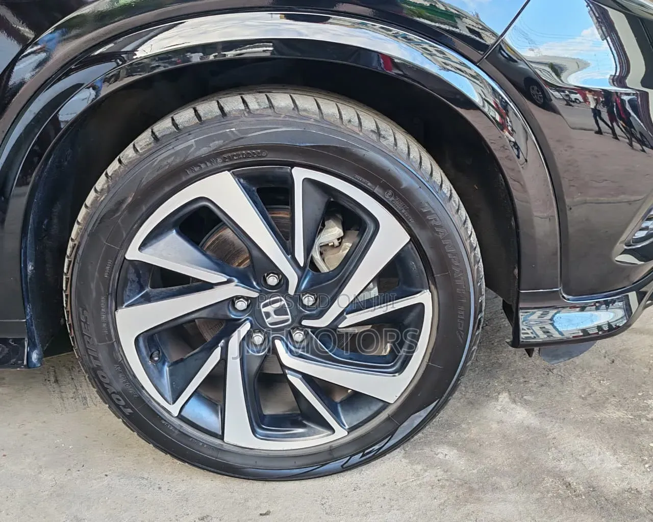 Honda Vezel 2020 Matt Black