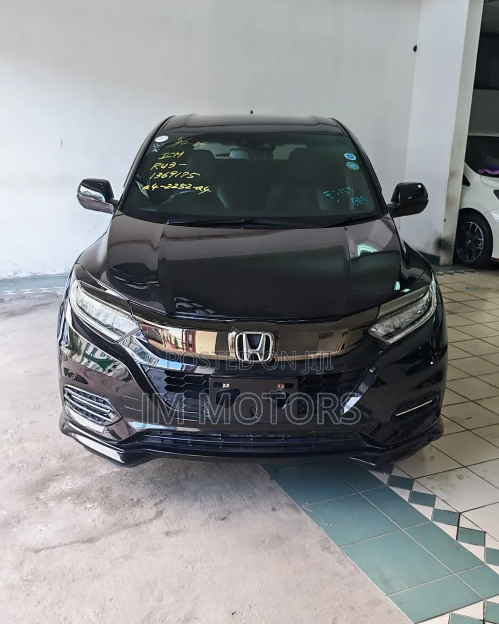 Honda Vezel 2020 Matt Black