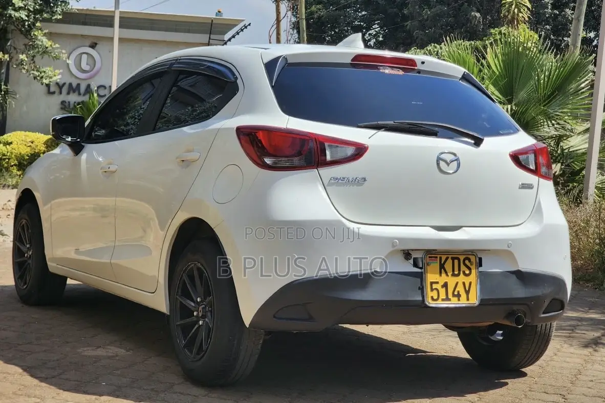 Mazda Demio 2019 White