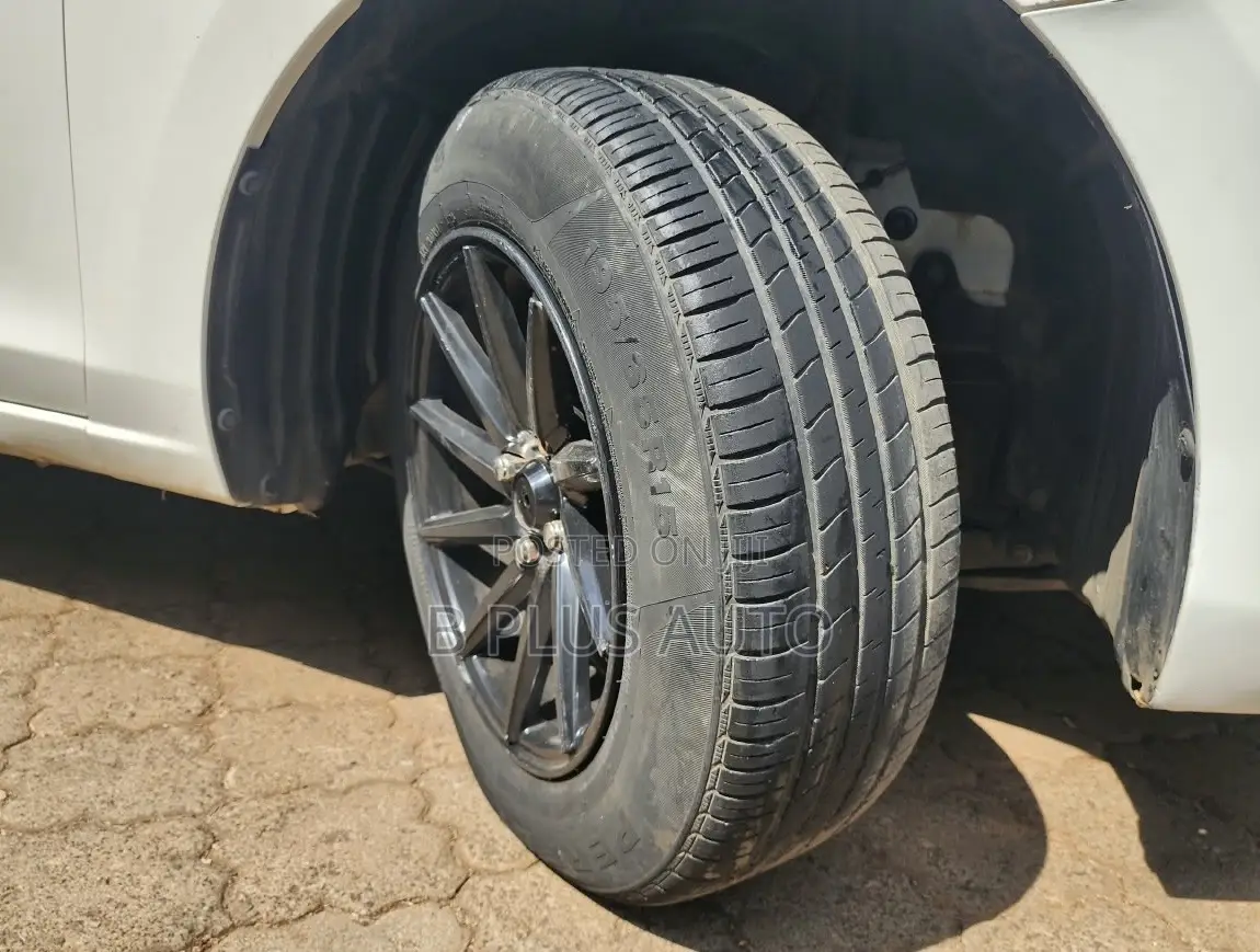Mazda Demio 2019 White