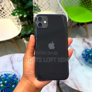New Apple iPhone 11 64 GB Black