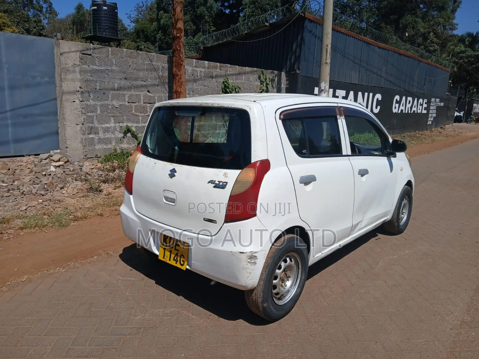 Suzuki Alto 2014 White