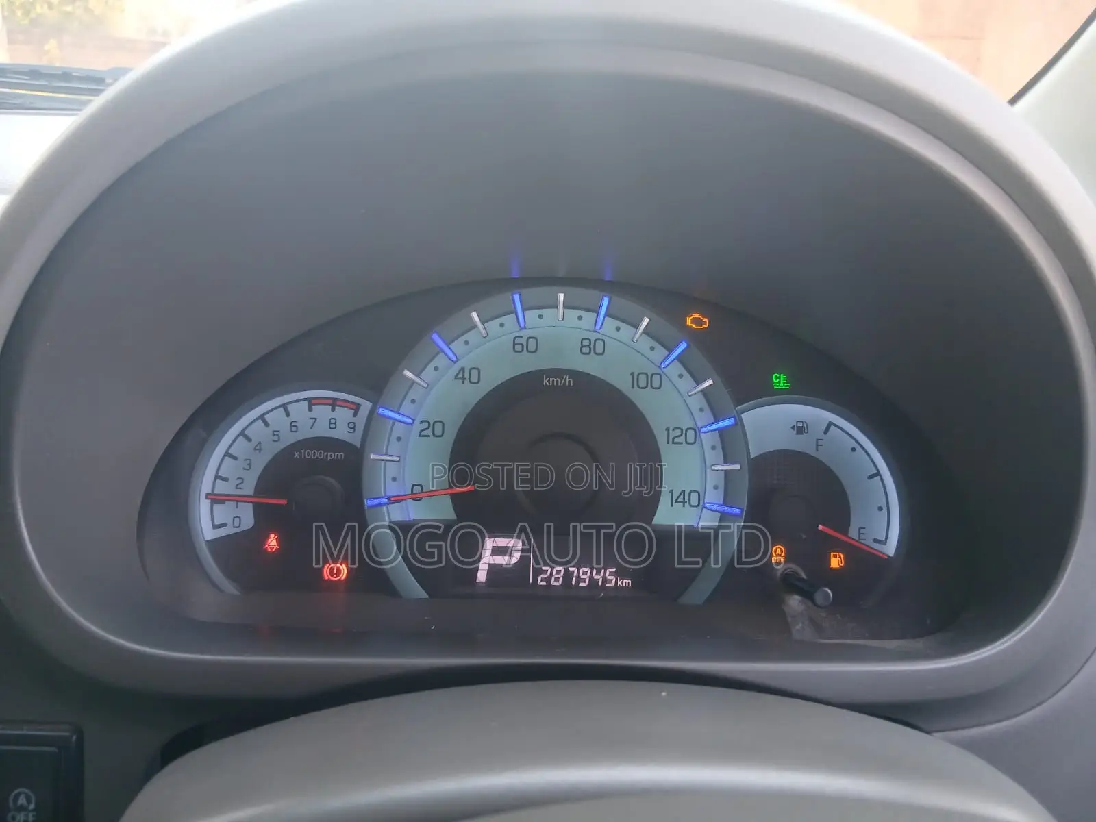 Suzuki Alto 2014 White