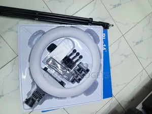 RL-14 14 Inch LED Ring Light With Tripod Remote Control