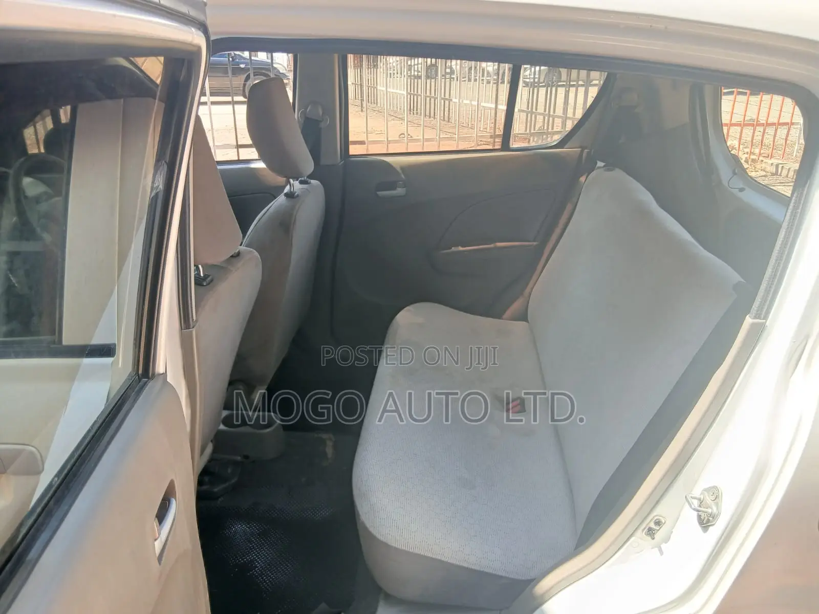 Suzuki Alto 2014 White