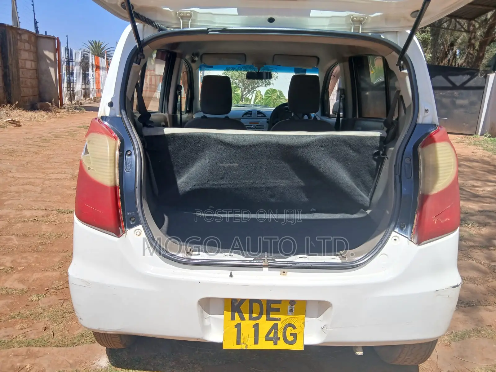 Suzuki Alto 2014 White