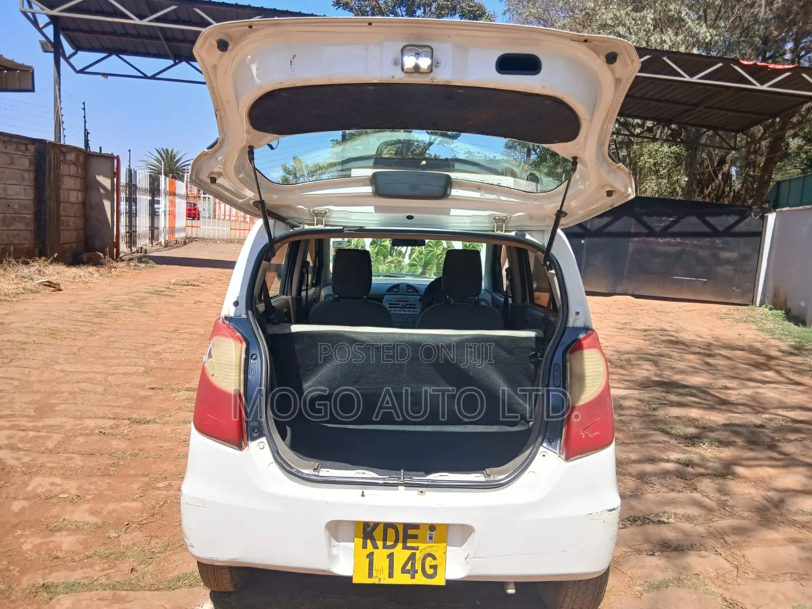 Suzuki Alto 2014 White