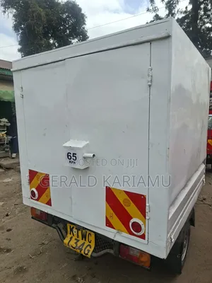 Piaggio 2019 White