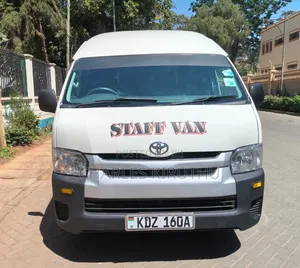 Toyota HiAce 2025