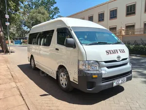 Toyota HiAce 2025