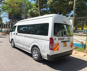 Toyota HiAce 2025