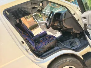 Toyota HiAce 2025