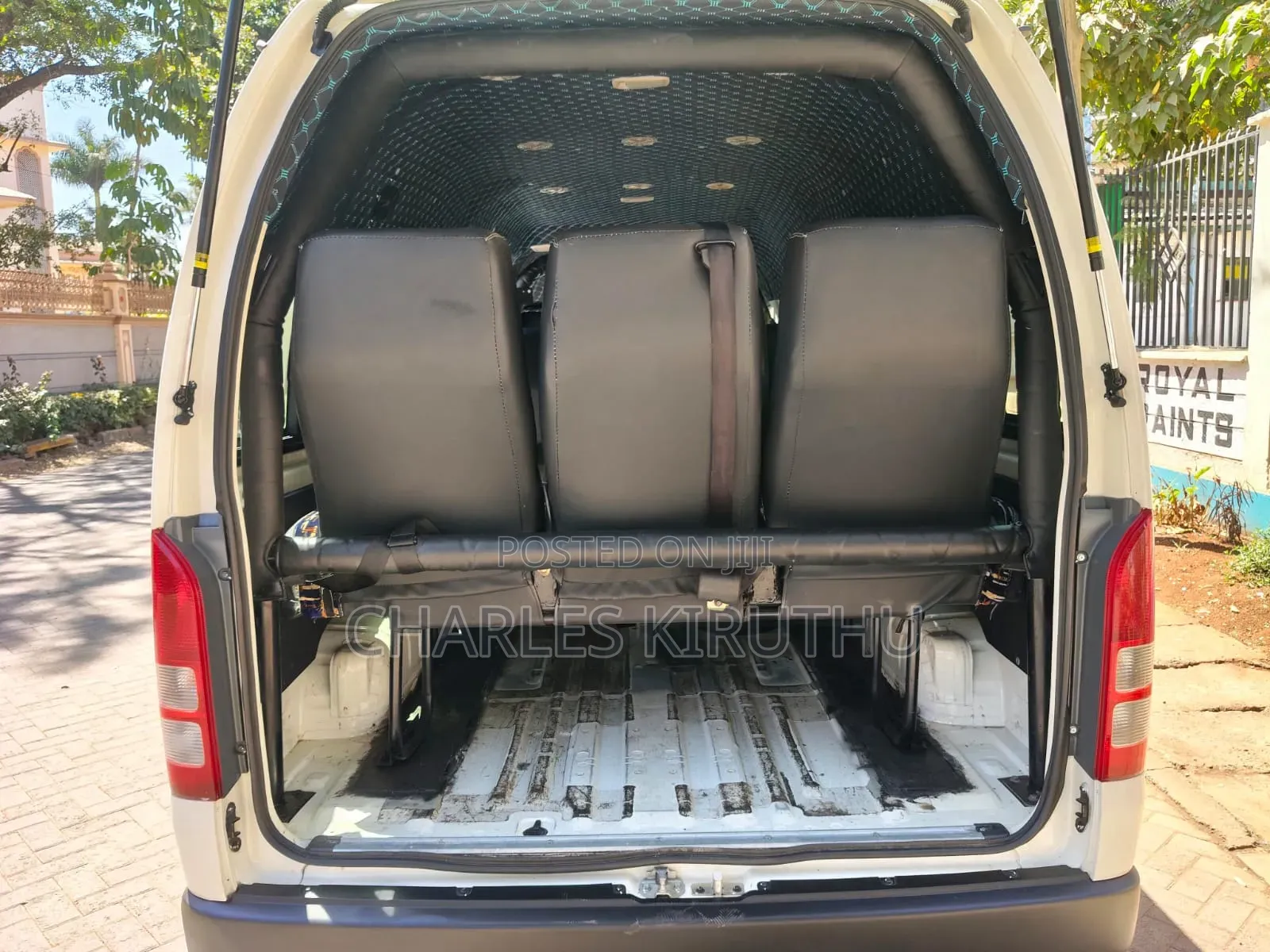 Toyota HiAce 2025