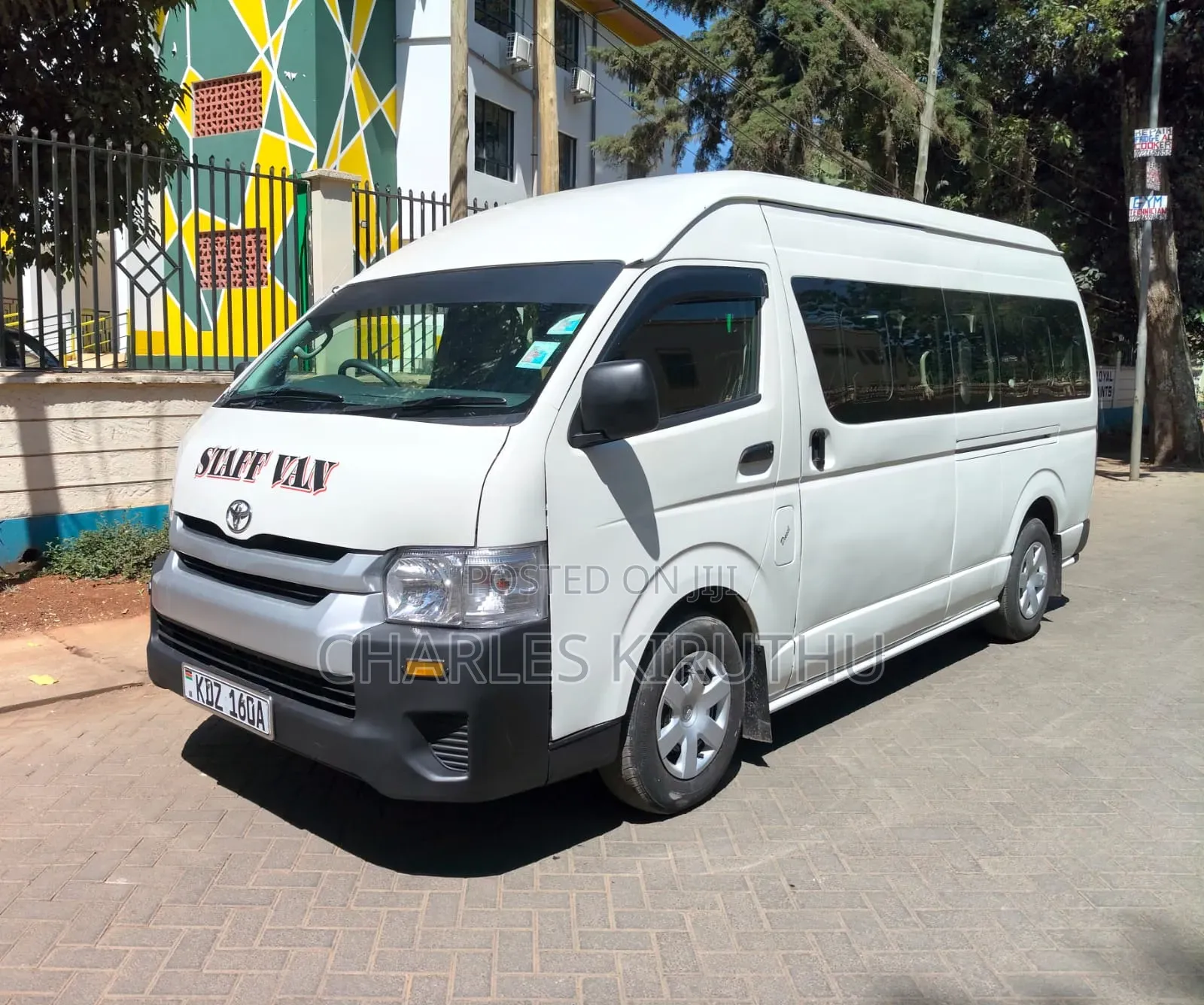 Toyota HiAce 2025