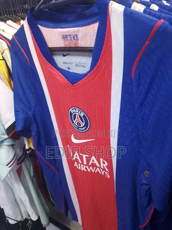 Home Paris Saint Germain 2026/27 Jersey.