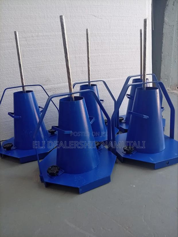 Concrete Quality Control Slump Cone With Rod - main view