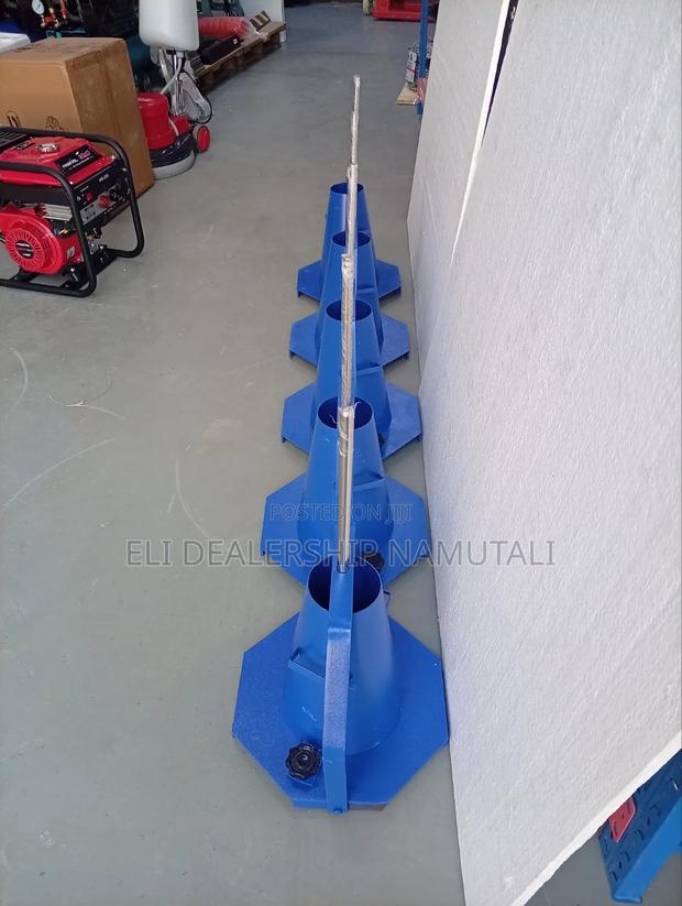 Concrete Quality Control Slump Cone With Rod - thumbnail 2