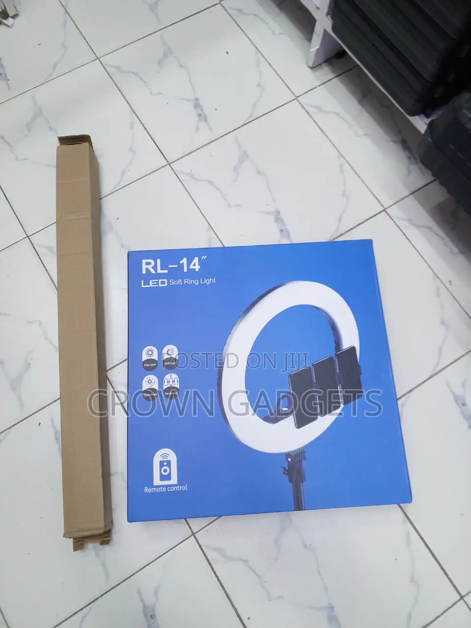 14" LED Ring Light for Makeup, Photography Live Streaming