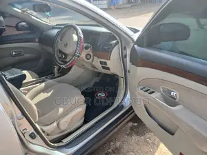 Nissan Sylphy 2009 Silver