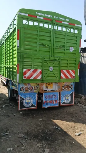 Isuzu 4.3 NPR Canter 2014 White