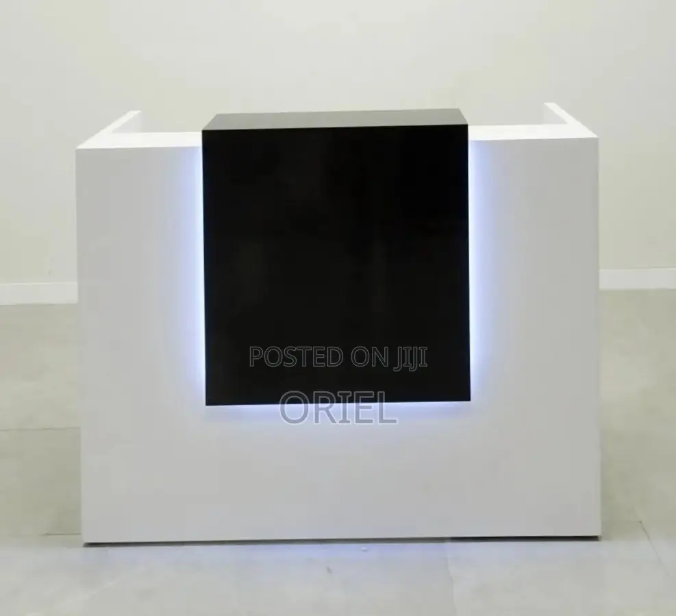 Office Desk : 1.4M Customer Service Reception Desk