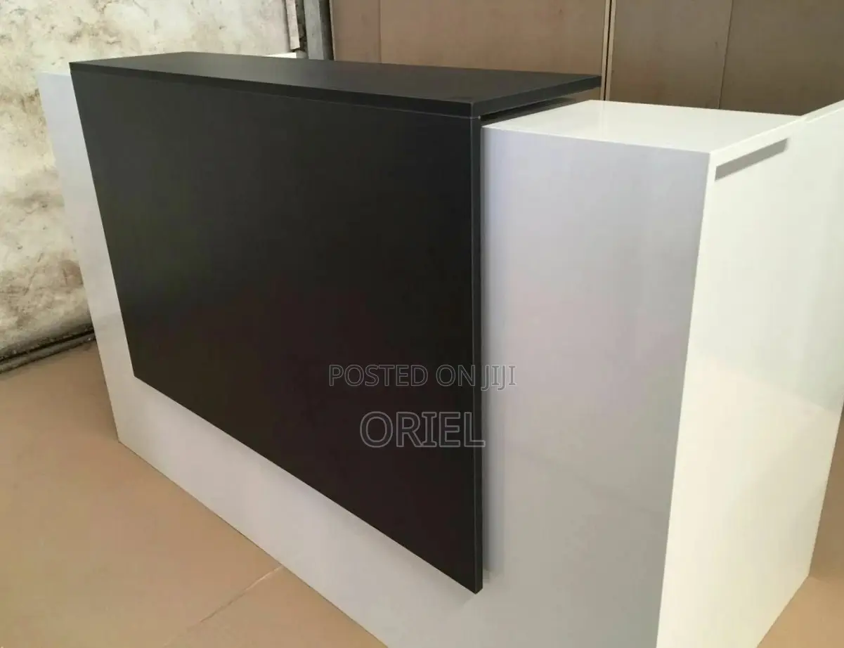 Office Desk : 1.4M Customer Service Reception Desk