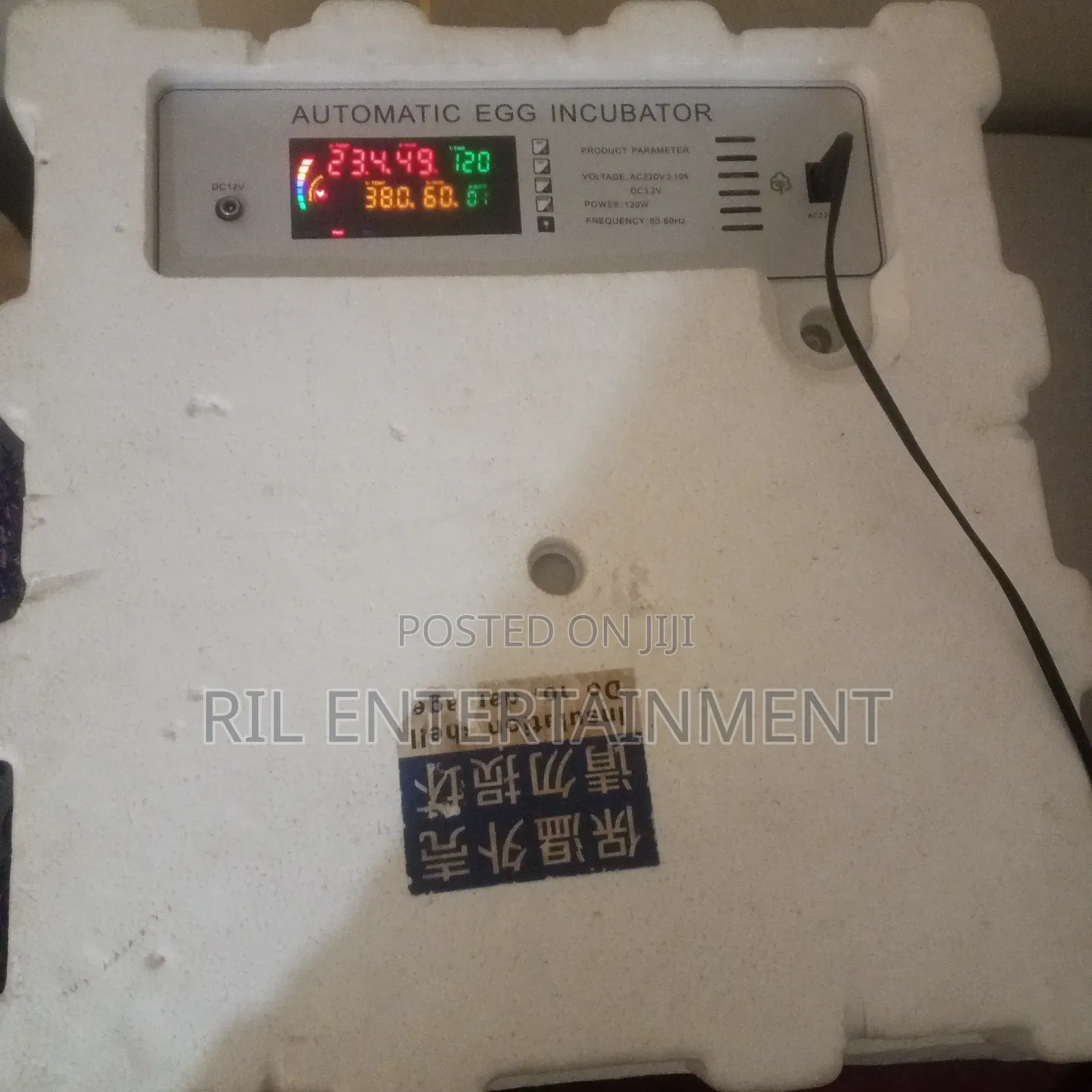 64 Eggs Automatic Incubator
