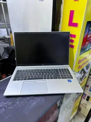 Laptop HP EliteBook 850 G8 16GB Intel Core i7 SSD 512GB