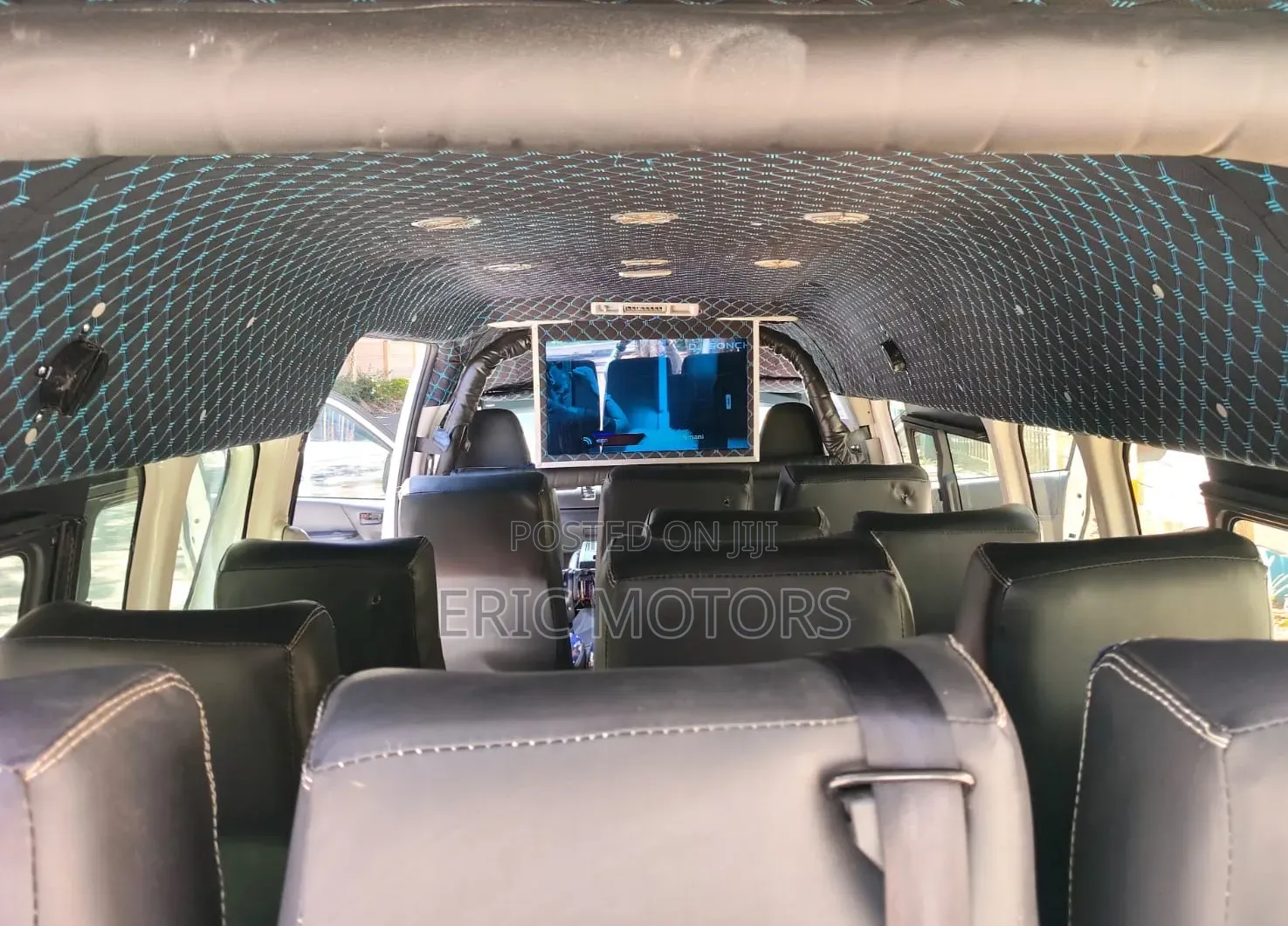 Toyota HiAce 2025 White