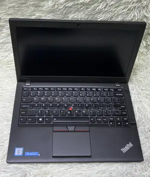 Laptop Lenovo ThinkPad X270 8GB Intel Core i7 SSD 256GB