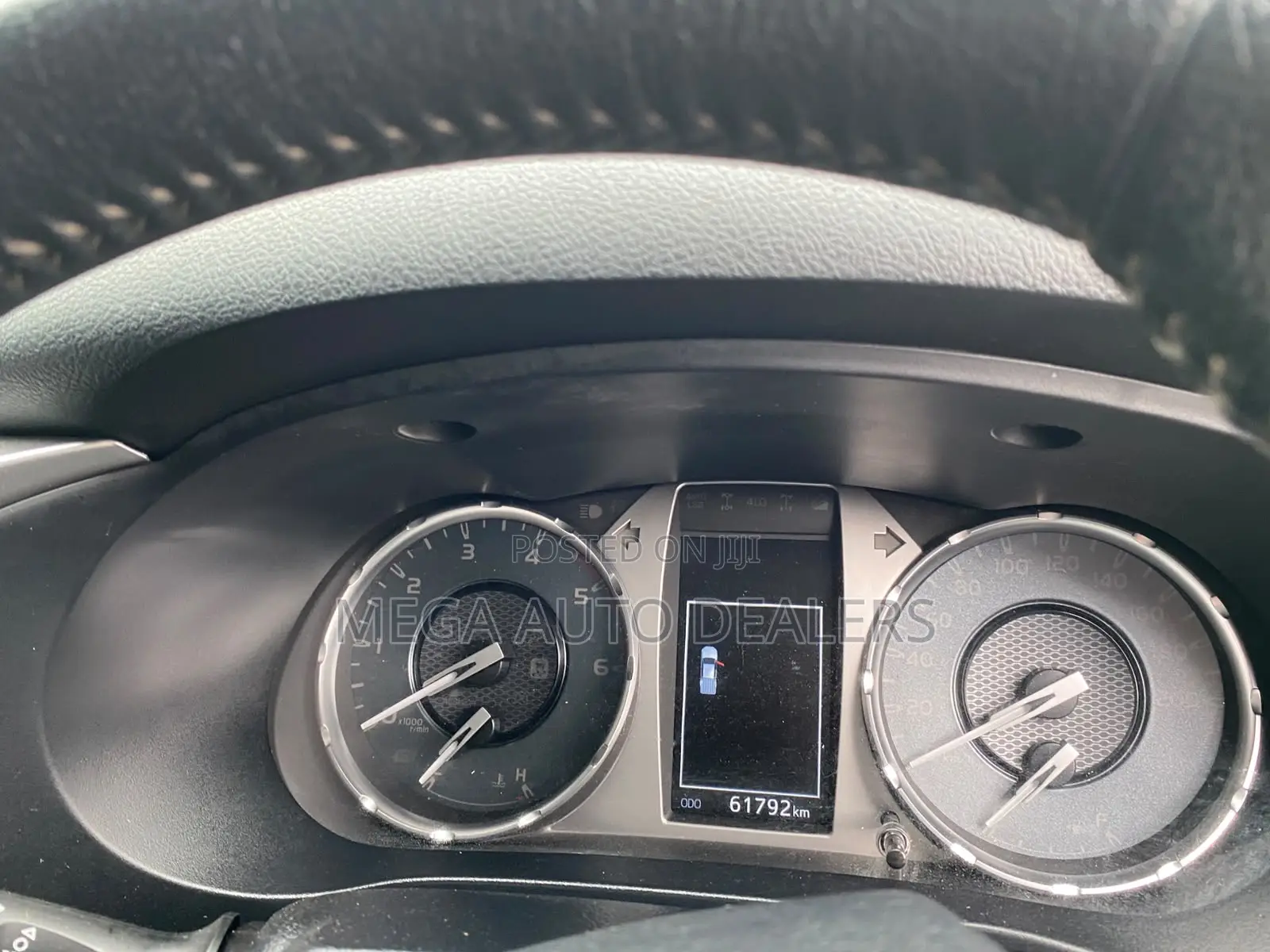 Toyota Hilux 2020 White