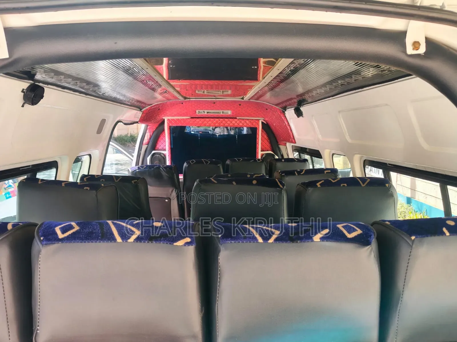 Toyota HiAce 2017