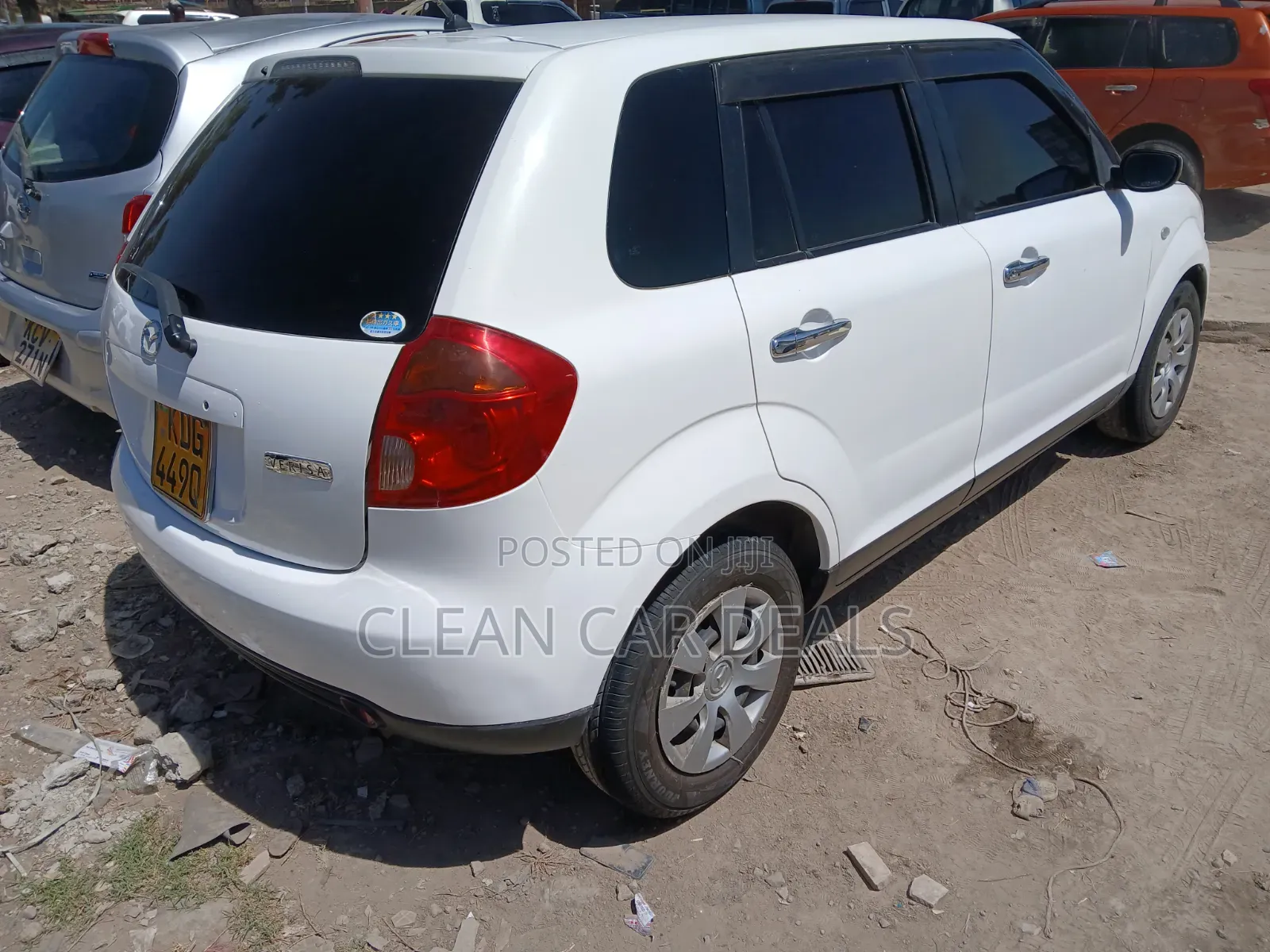 Mazda Verisa 2014 White