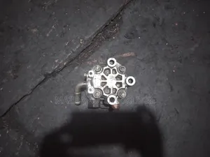 Voxy 1AZ Power Steering