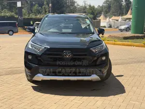 Toyota RAV4 Adventure 2019 Black