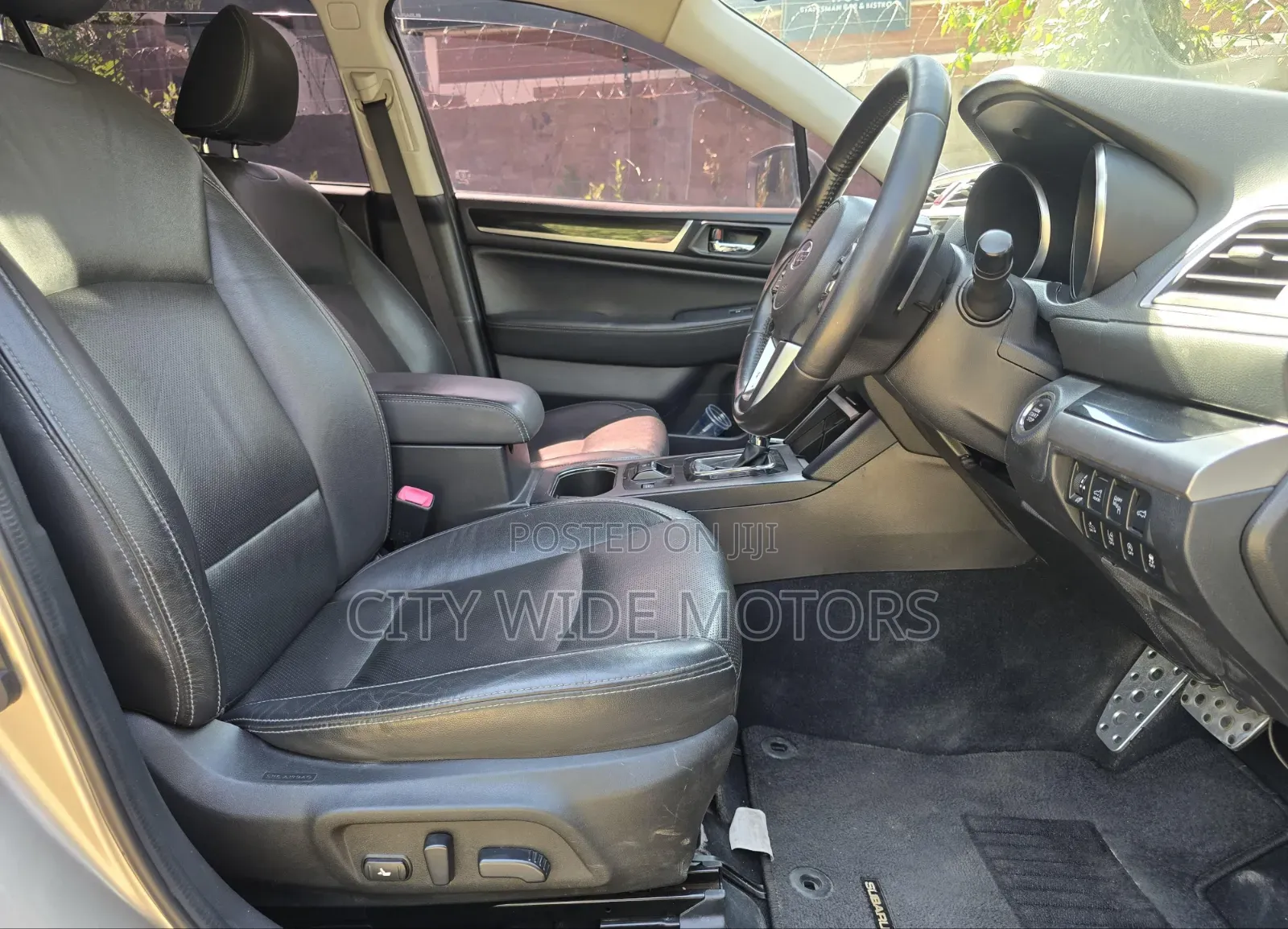 Subaru Outback 2015 Gold
